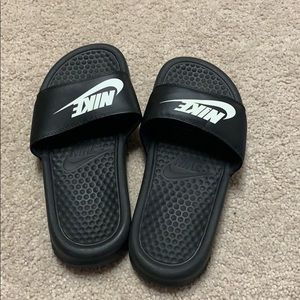 Boys Nike Slides